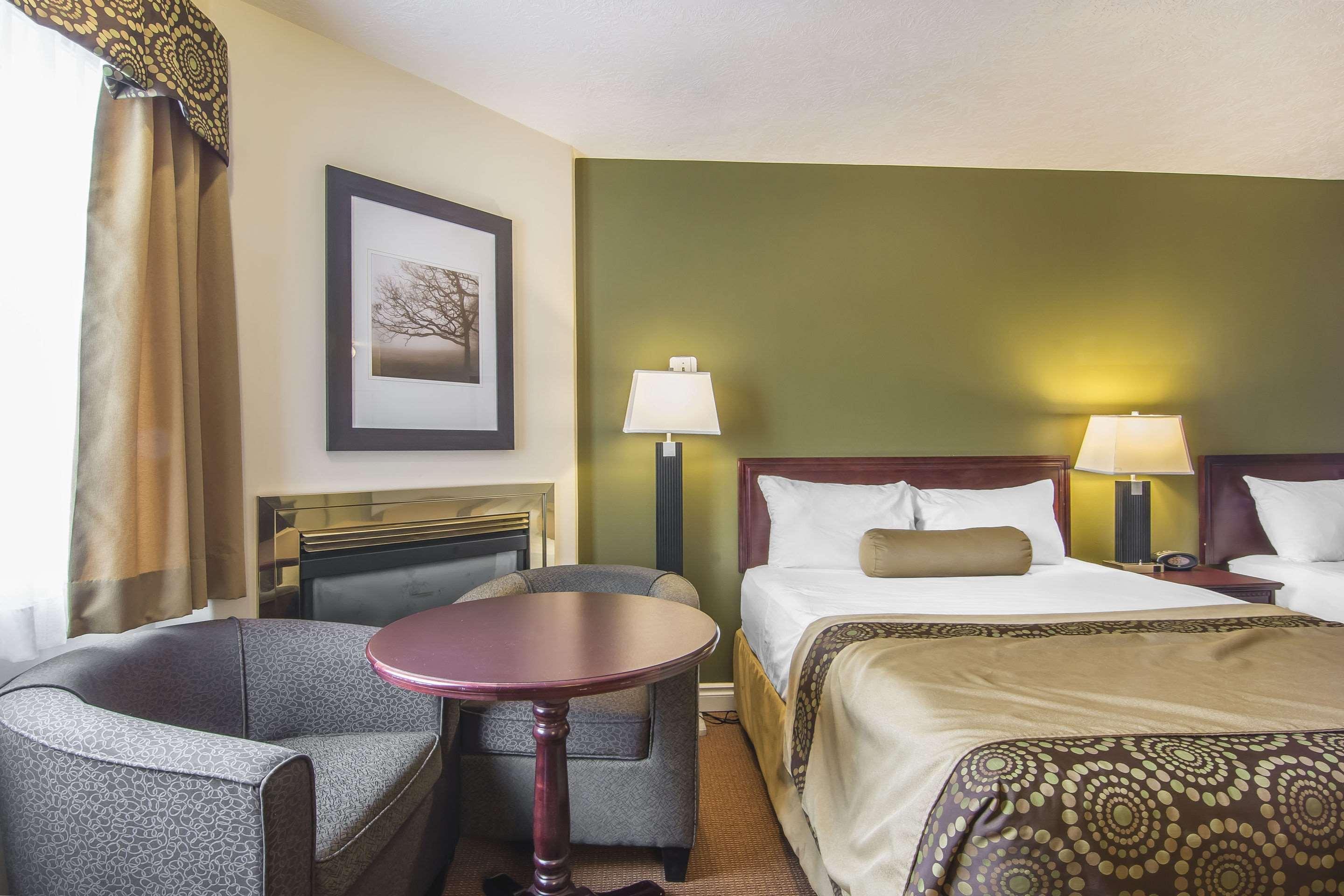 Econo Lodge Inn & Suites High Level Ngoại thất bức ảnh